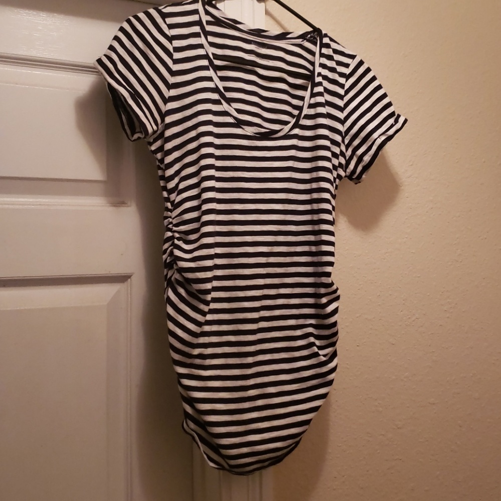 Maternity tshirt